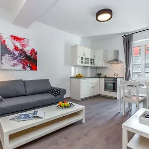 Apartman In, Rijeka
