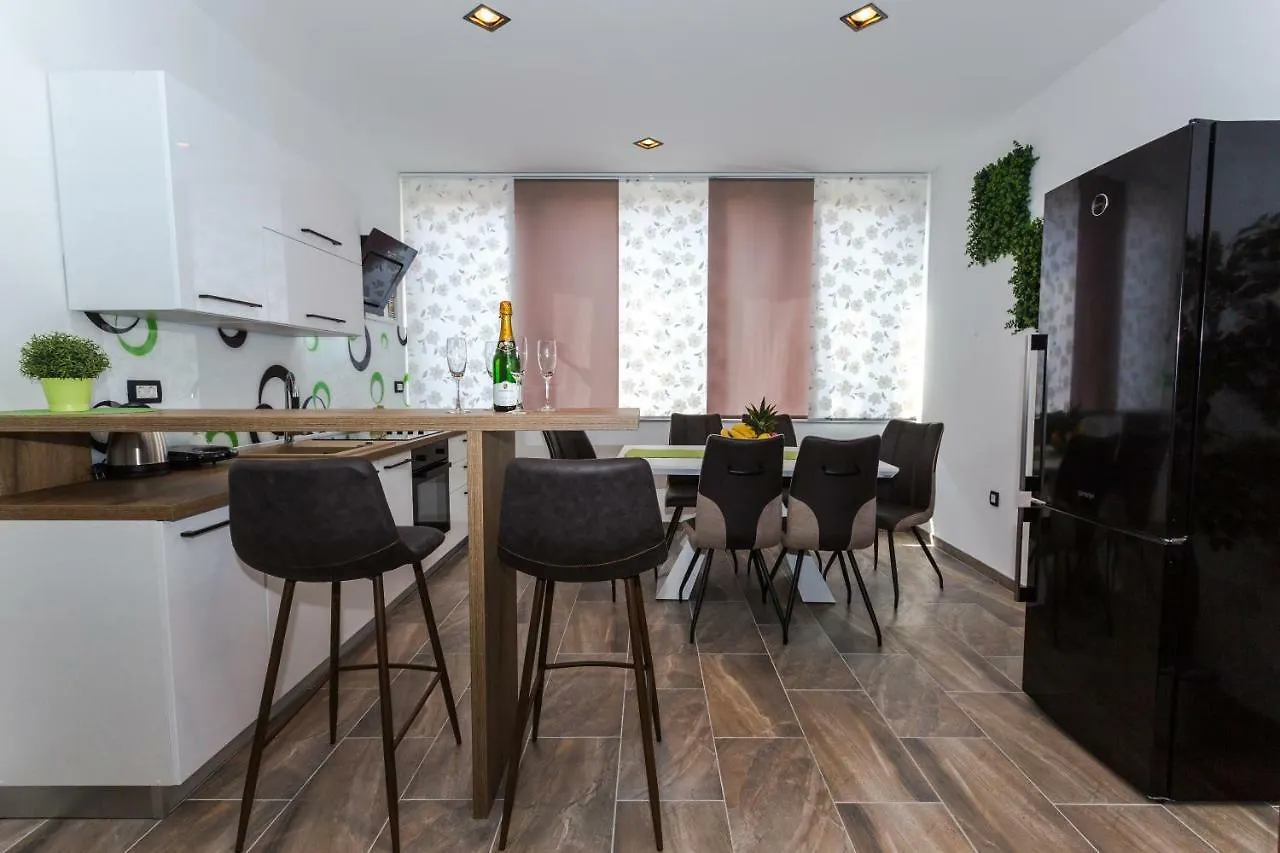 Sensitive Relax Apartment Rijeka